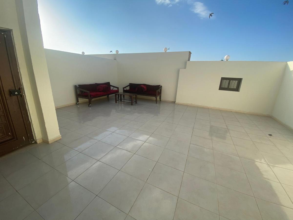 Al Diyafah Apts Медина Екстериор снимка