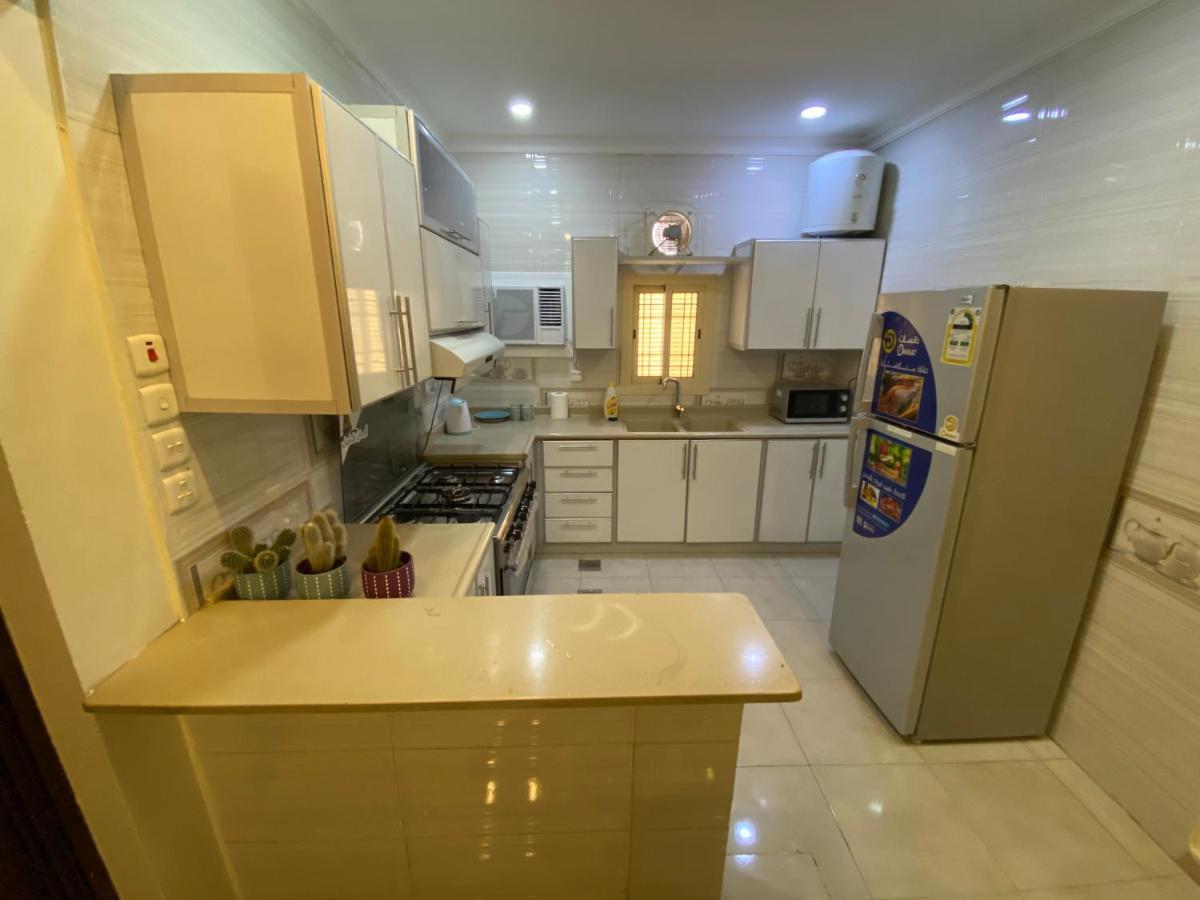 Al Diyafah Apts Медина Екстериор снимка