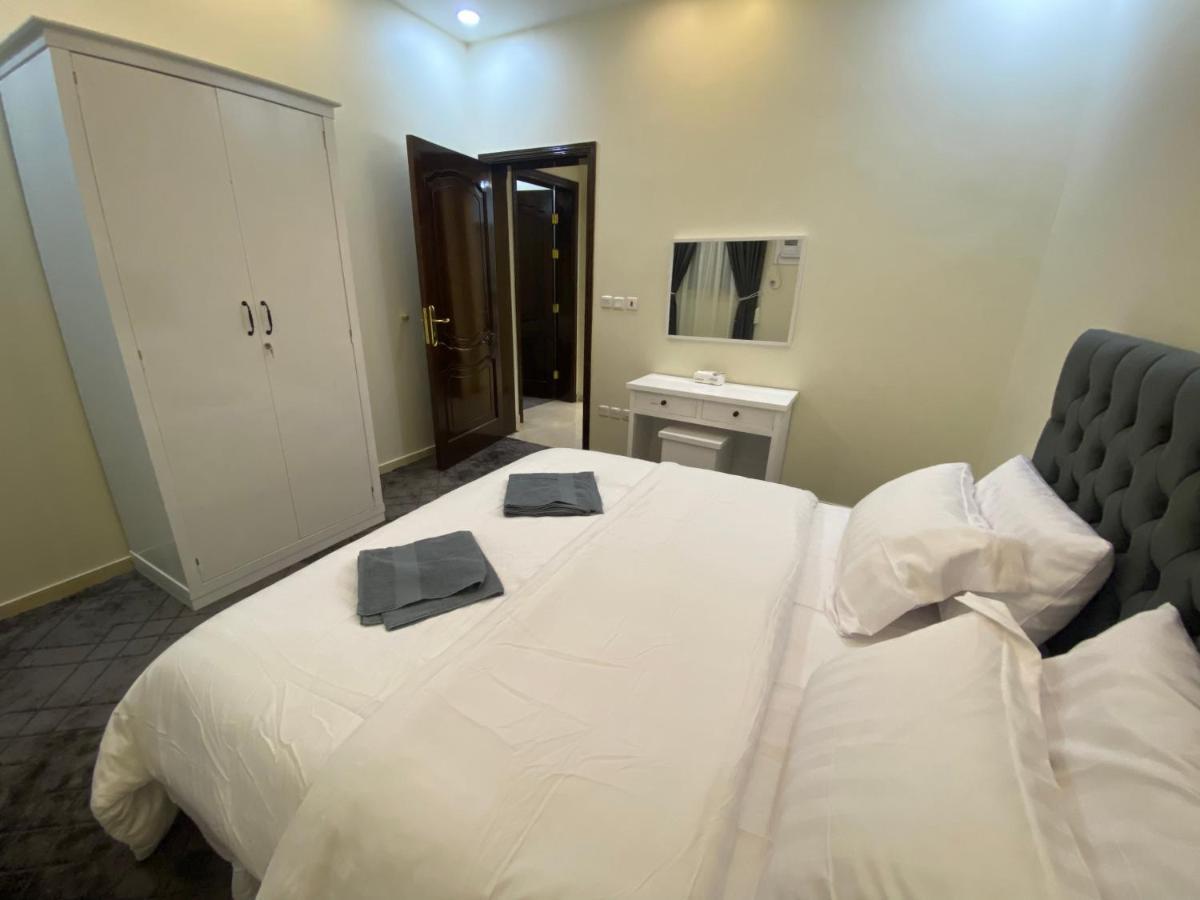 Al Diyafah Apts Медина Екстериор снимка