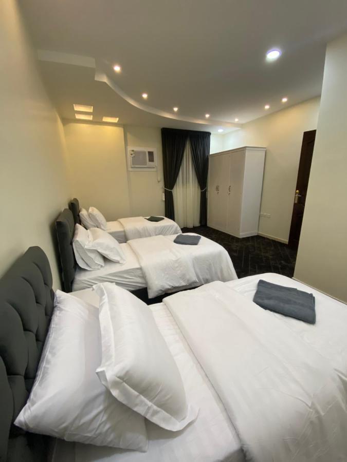 Al Diyafah Apts Медина Екстериор снимка