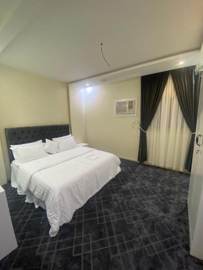 Al Diyafah Apts Медина Екстериор снимка