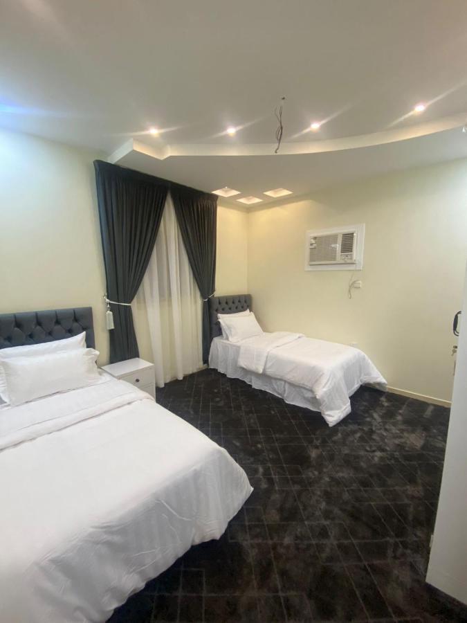 Al Diyafah Apts Медина Екстериор снимка