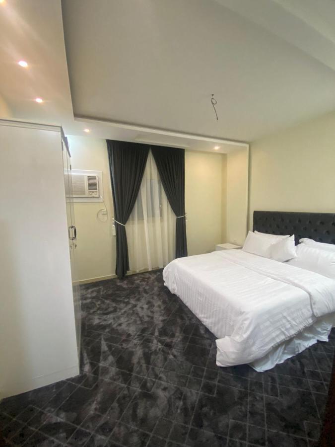 Al Diyafah Apts Медина Екстериор снимка