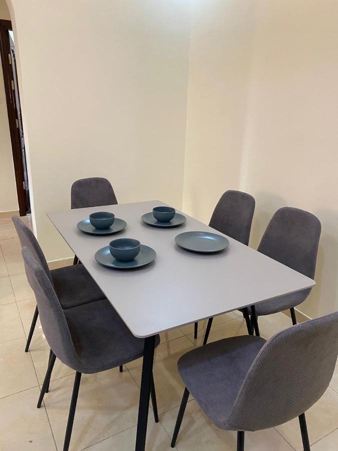 Al Diyafah Apts Медина Екстериор снимка