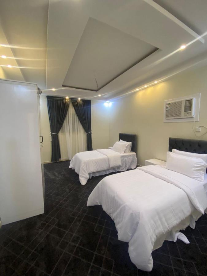 Al Diyafah Apts Медина Екстериор снимка
