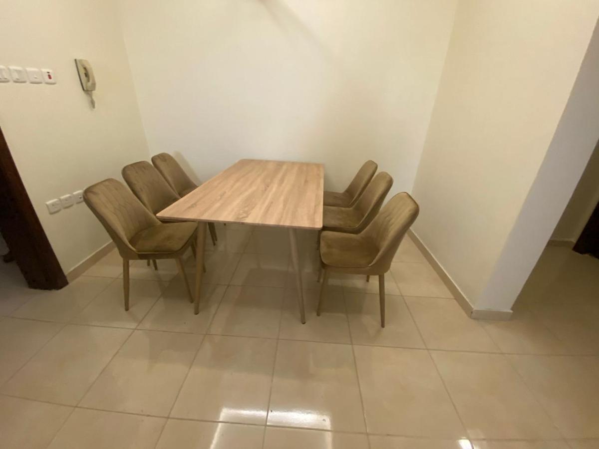 Al Diyafah Apts Медина Екстериор снимка