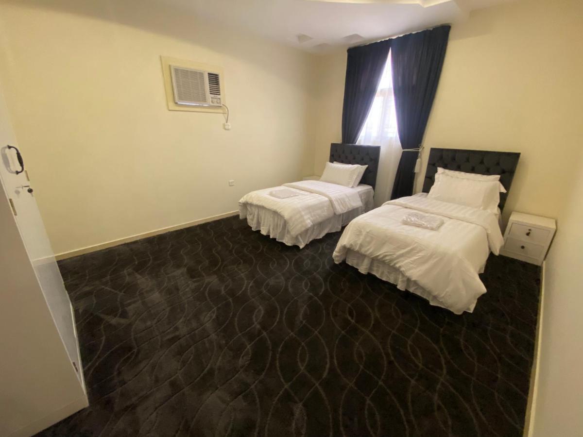 Al Diyafah Apts Медина Екстериор снимка